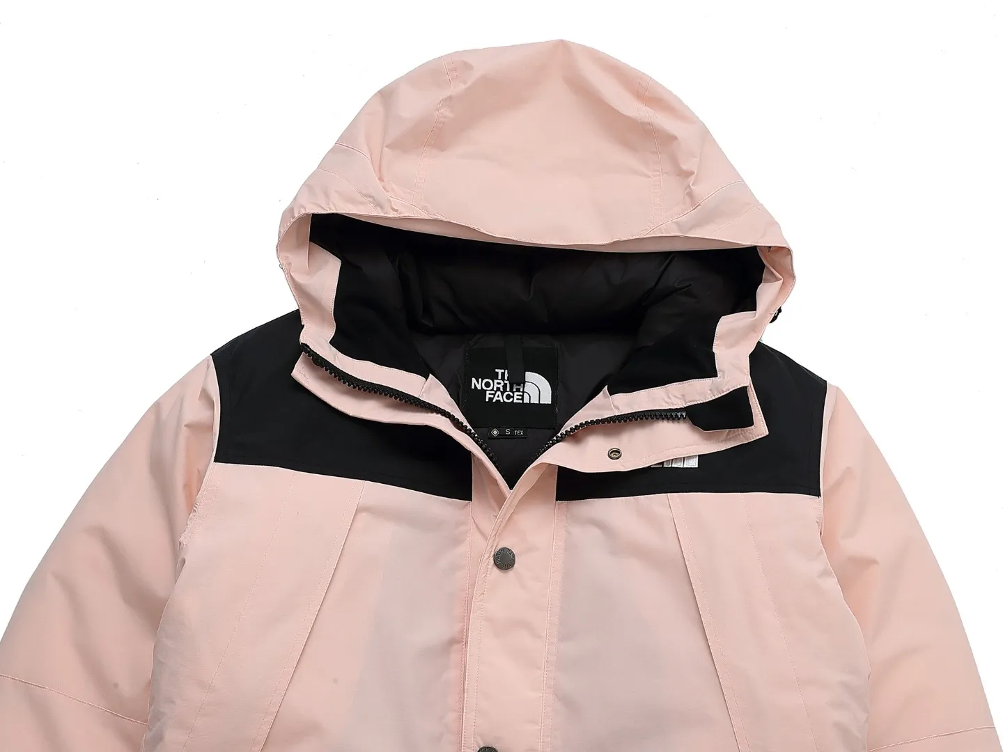：White Pink Black Green . sizi： 𝗧𝗵𝗲 𝗡𝗼𝗿𝘁𝗵 𝗙𝗮𝗰 1990 Same Style 1996 ： 1、 ISO 90（ISO 4） ！ 2、 ： 2L Gore-tex ， ， ， ， Breathable 。 3、 ： ， ， 。 。 4、 ： ZP。 ， ， 5、 ： YKK ， 10 ， 。 ， 6、 ， zp ， ！ GT 。 1996
